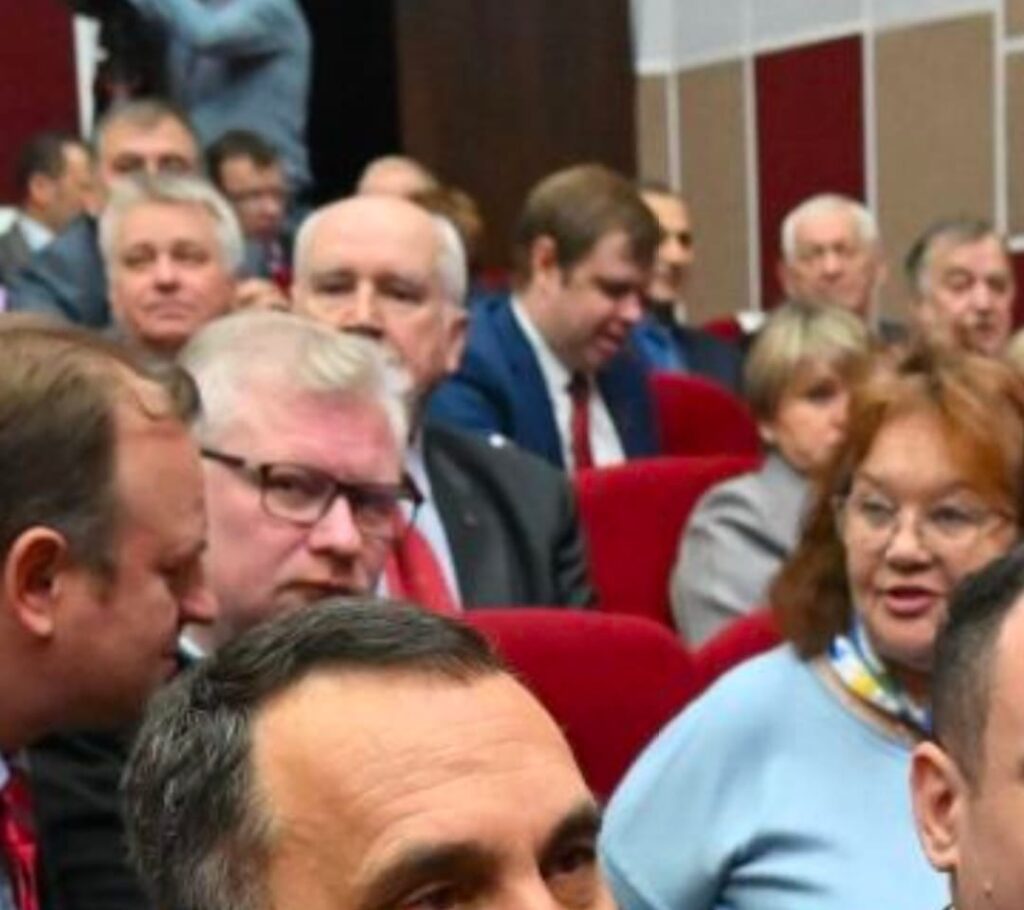 Скандал в обкоме КПРФ